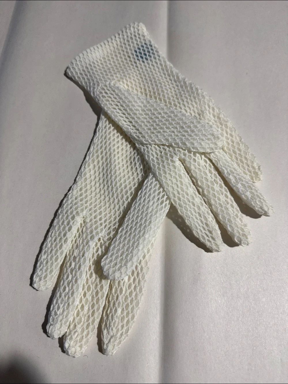Vintage ivory white mesh net retro easter gloves nylon made in Japan